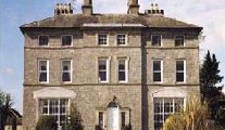 Inch House