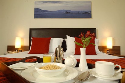 Manor West Hotel