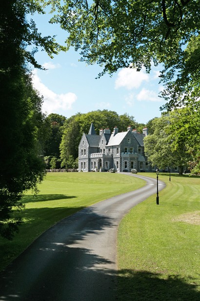 Mount Falcon Country House Hotel  