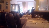 THE CLIFF TOWN HOUSE - RESTAURANT REVIEW
