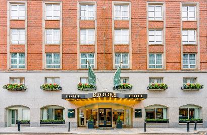 Brooks Hotel