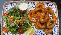 Restaurant Review - The Queens